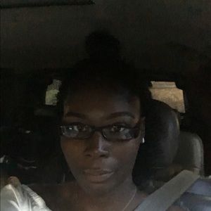 Meet your Posher, Sherita